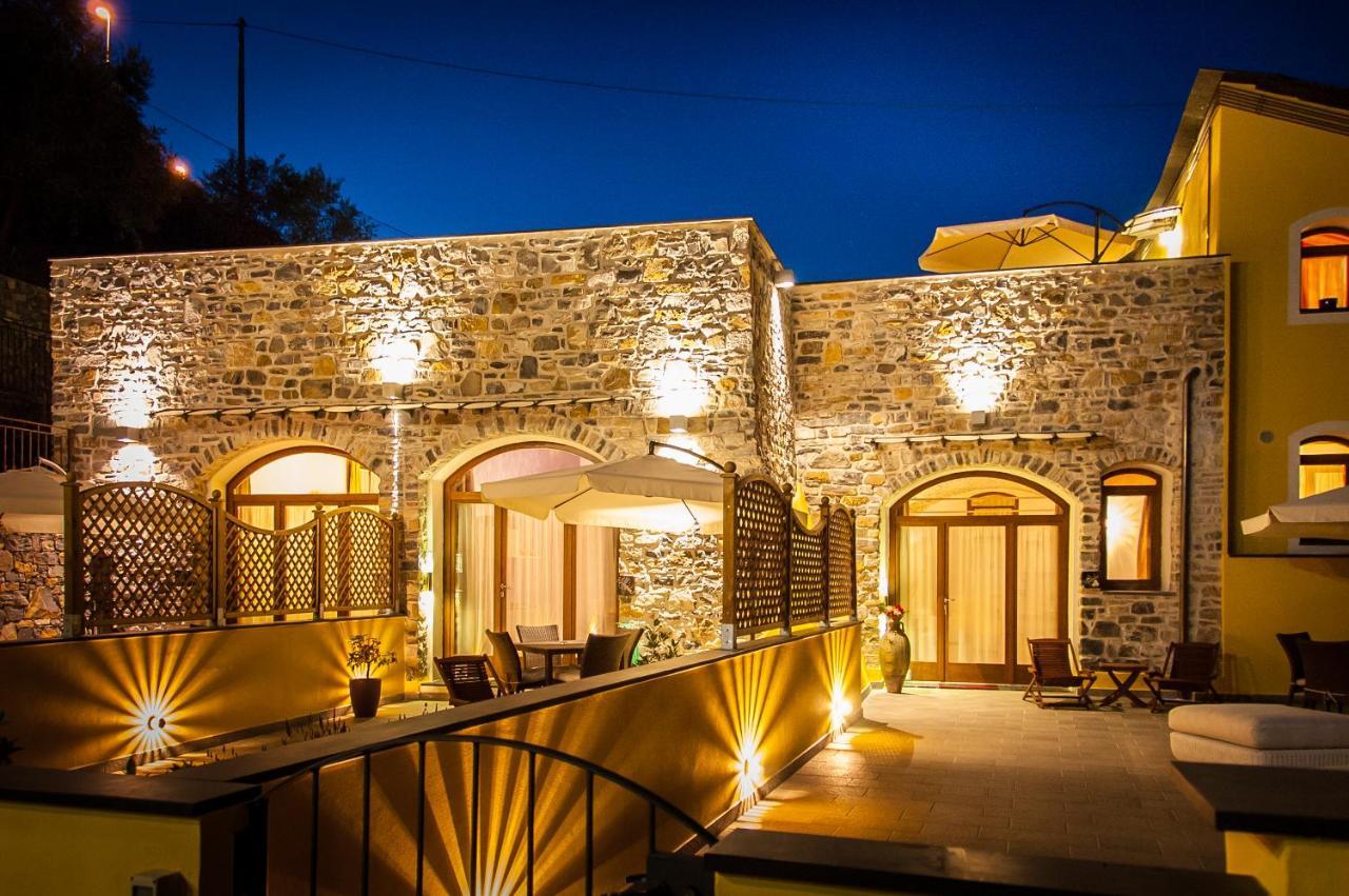 Appartamenti Antico Frantoio Doria Resort Imperia Esterno foto