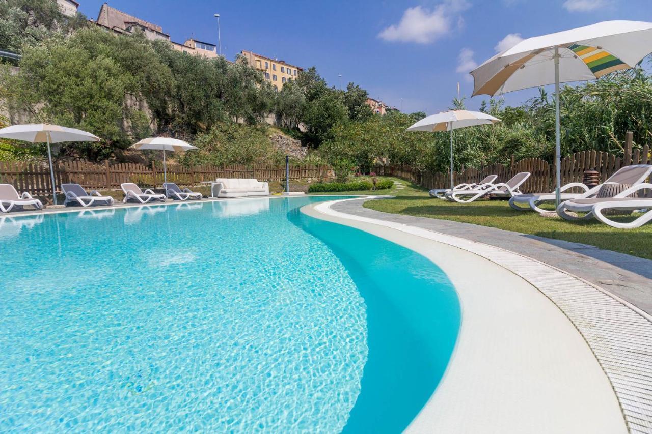 Appartamenti Antico Frantoio Doria Resort Imperia Esterno foto